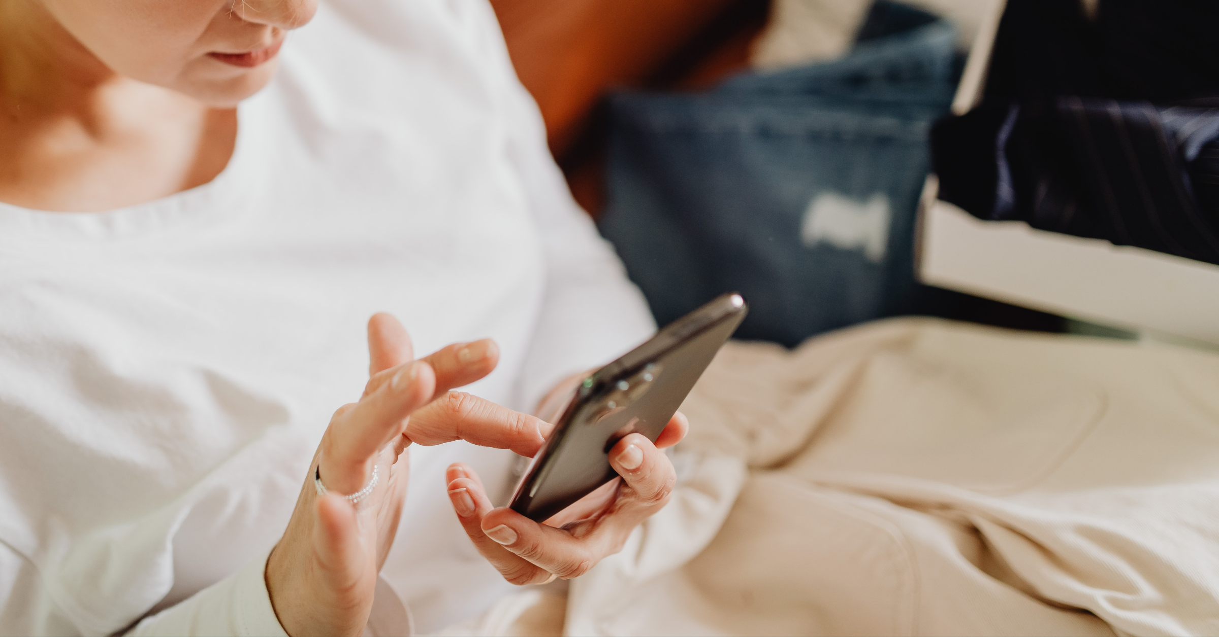 Telefono Azzurro Mobile Apps 19696 and 116000: Your safety, our priority